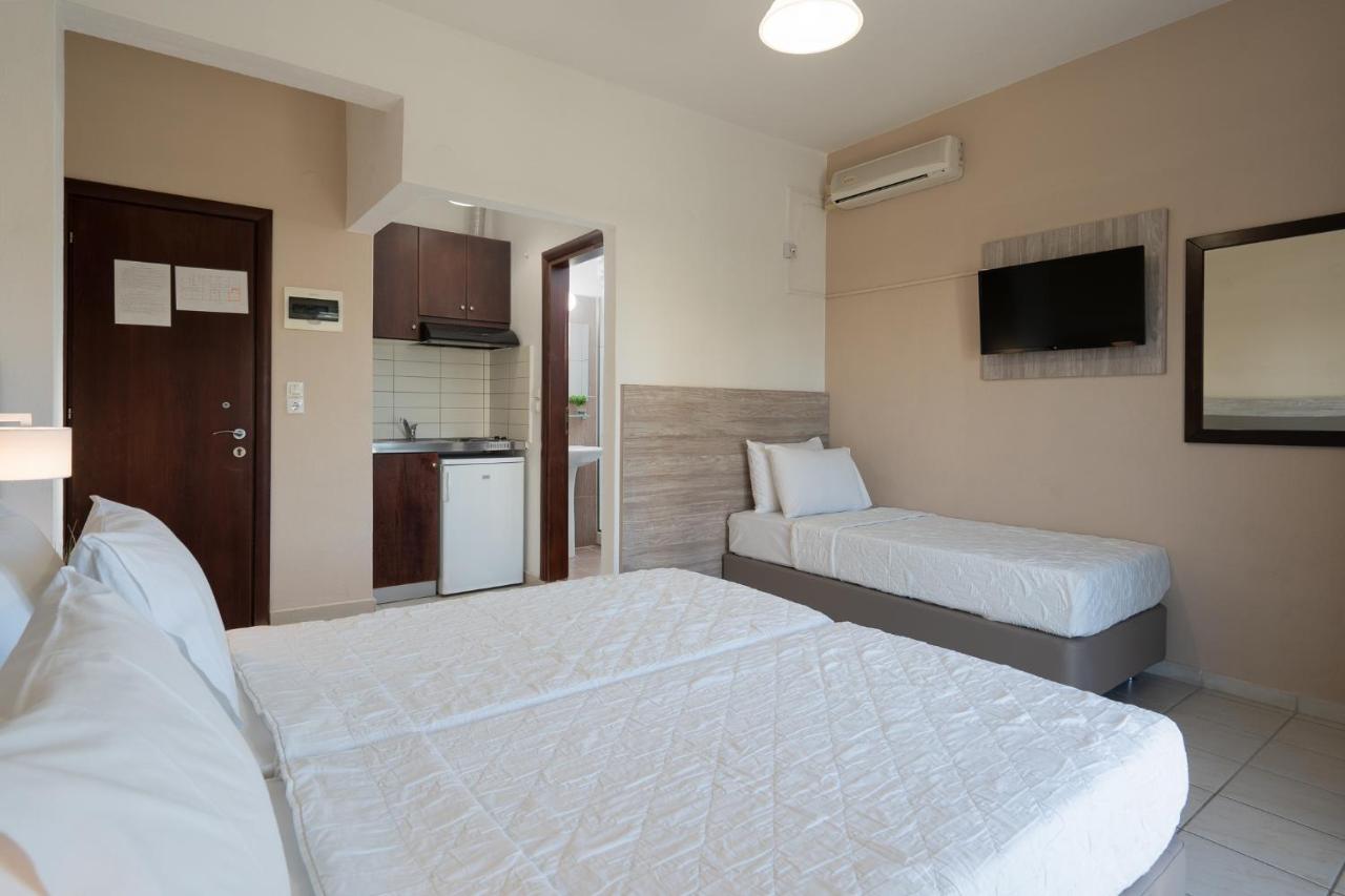Hotel Grekas Nei Pori Zewnętrze zdjęcie