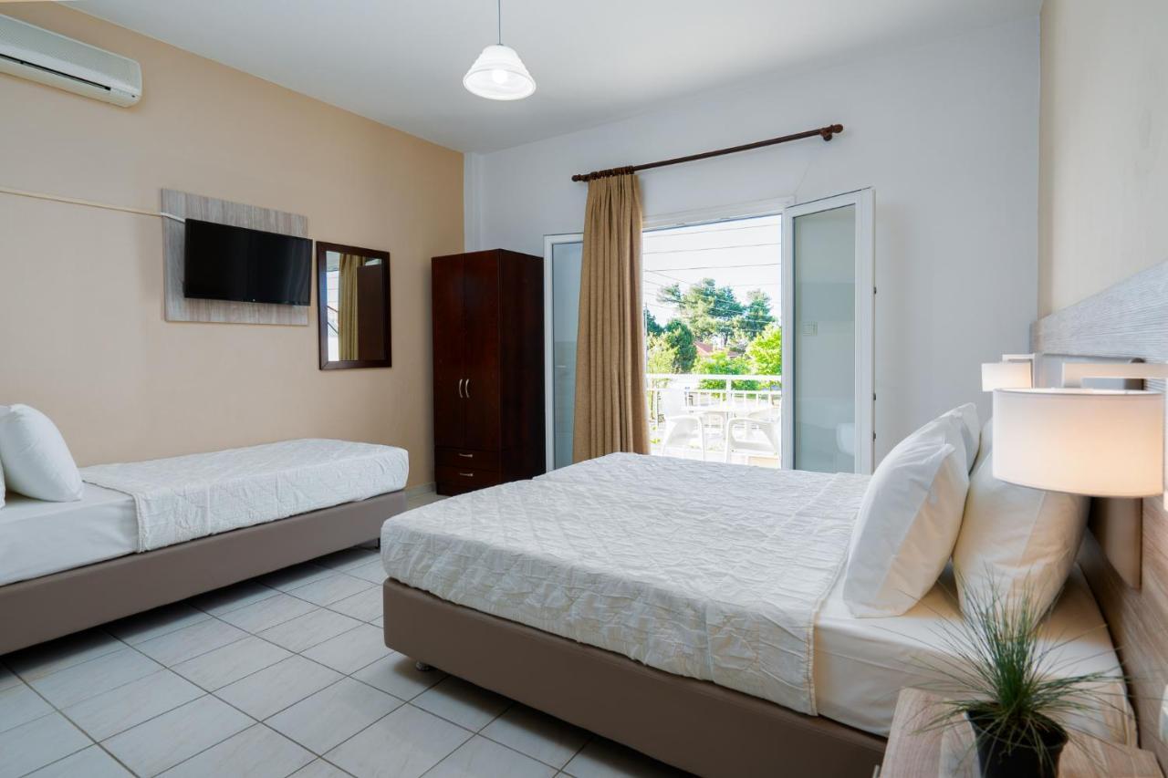 Hotel Grekas Nei Pori Zewnętrze zdjęcie