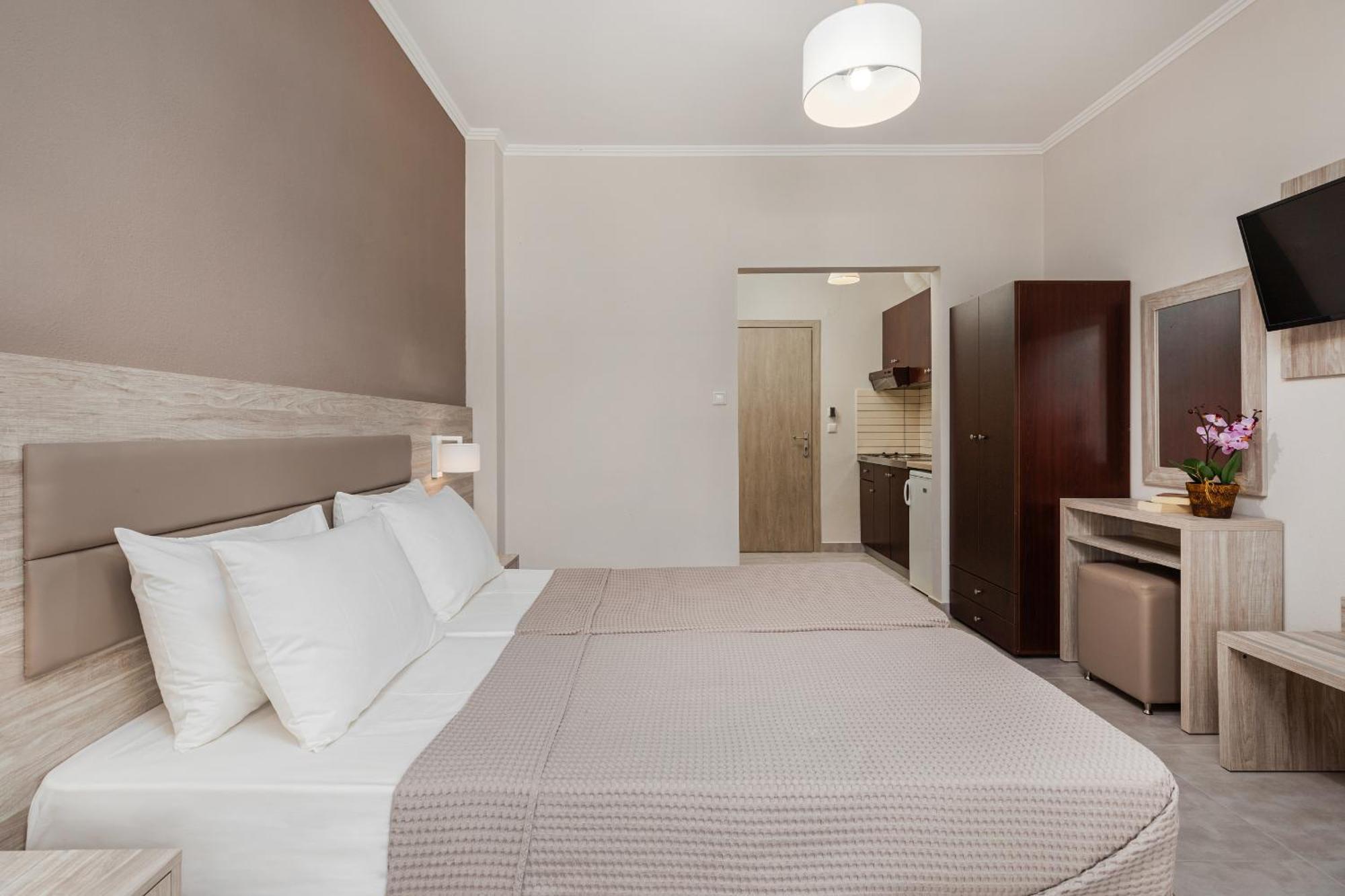 Hotel Grekas Nei Pori Zewnętrze zdjęcie